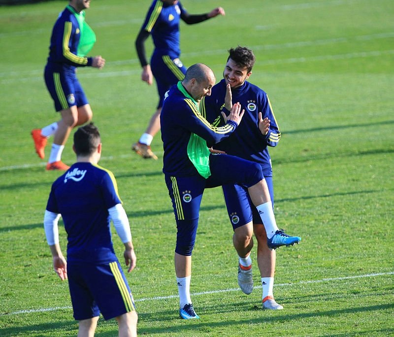 Ozan o ülkeye gidiyor!