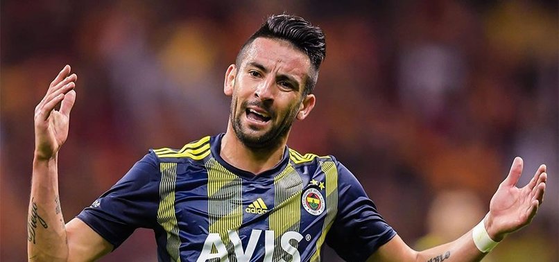 Fenerbahçe'de ikinci ayrılık! Mauricio Isla'dan sonra...