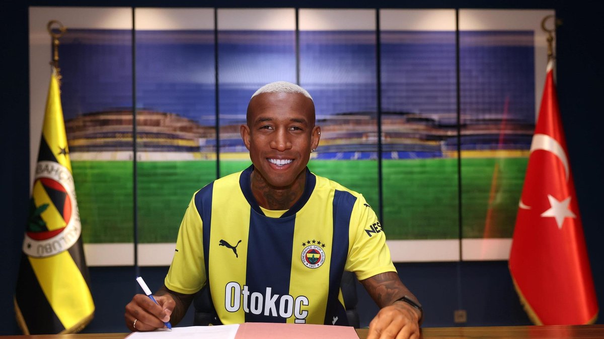 Fenerbahçe Anderson Talisca'yı açıkladı Fenerbahçe Anderson Talisca'yı açıkladı