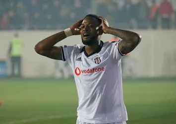 Mecburi golcü Cyle Larin