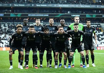Beşiktaş Başakşehir'i ağırlıyor!