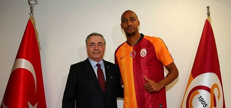 Nzonzi göreve