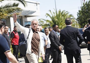 Mourinho taraftarla buluştu!