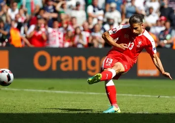 Fatih Terim, Ricardo Rodriguez'i istiyor
