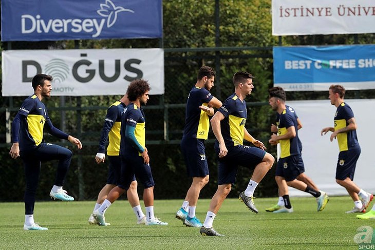 Fenerbahçe'de üç ayrılık birden!