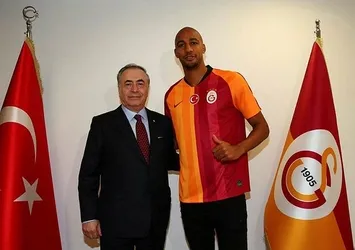 Nzonzi göreve