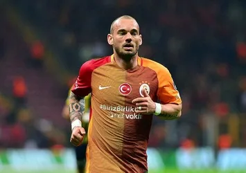 Wesley Sneijder geri mi dönüyor?