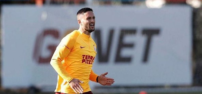 Andone başladı