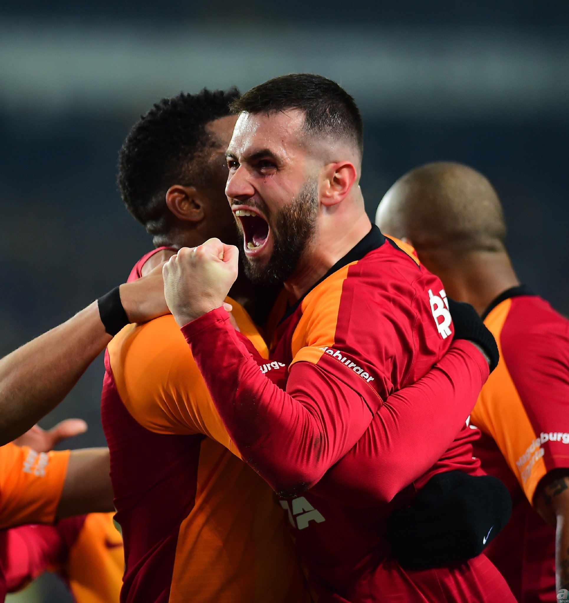 Sadece 400 bin Euro kazanıyor! Galatasaraylı oyuncu Süper Lig’de zirvede...