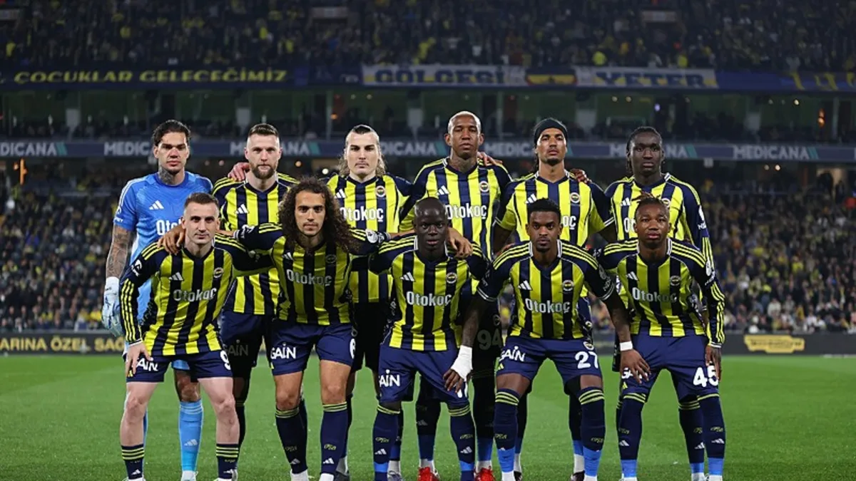Fenerbahçe'de flaş ayrılık gelişmesi! Menajeri...