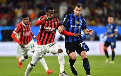 Inter 2-3 Milan MAÇ SONUCU-ÖZET Milan muhteşem dönüşle İtalya Süper Kupası’nda şampiyon oldu!