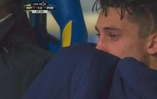 Alex Telles'ten kötü haber! - 1