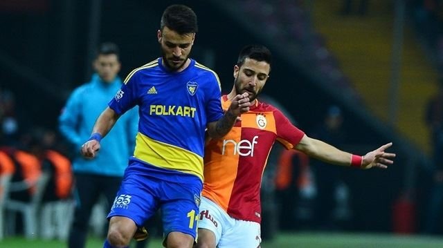 Galatasaray şokta! Teklifi kabul etti...