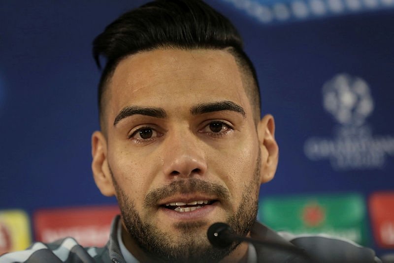 Radamel Falcao gemileri yaktı