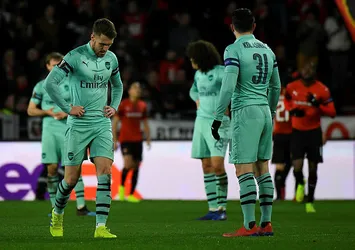 Arsenal'e Fransa'da soğuk duş