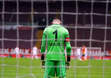 Muslera'nın formsuzluğu sonrası G.Saray'dan flaş hamle!