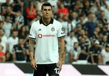 Enzo Roco ilk kez sahada