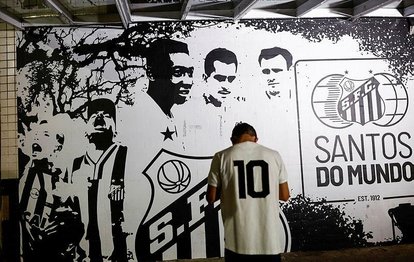 Pele’nin ailesi Santos’un 10 numaralı formasının emekliye ayrılmasını istiyor!