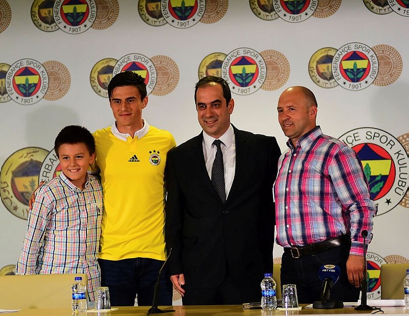 10 maddede Elif Elmas