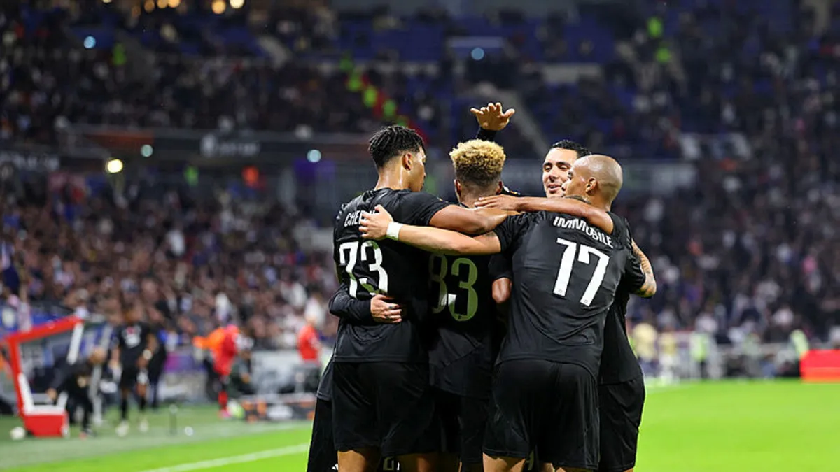 Beşiktaş'tan Lyon'a flaş gönderme!