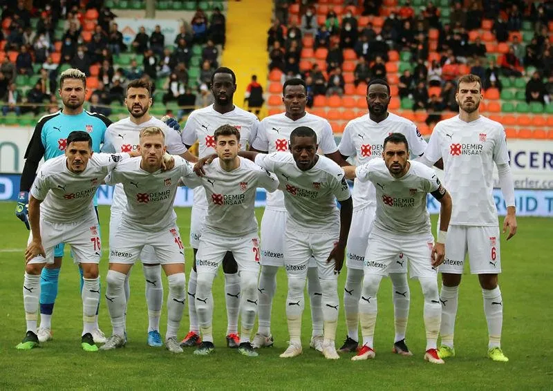 Sivasspor Galatasaray maçı ne zaman, saat kaçta? Sivasspor-Galatasaray maçı hangi kanalda CANLI yayınlanacak? İşte muhtemel 11'ler - 2