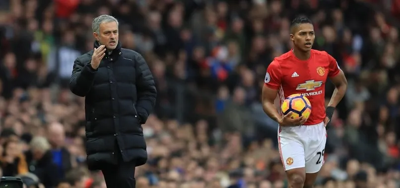 Antonio Valencia'dan Jose Mourinho gafı!