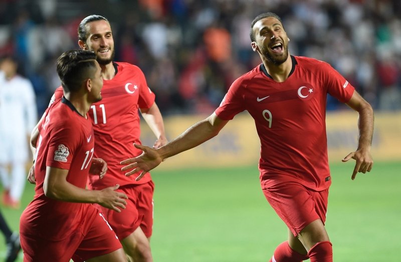 Cenk Tosun’dan Beşiktaş açıklaması!