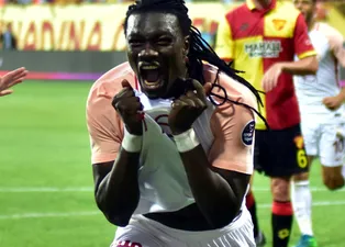 Abdurrahim Albayrak'tan Gomis açıklaması!