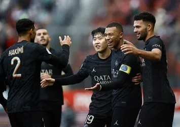 Mbappe PSG'yi ipten aldı