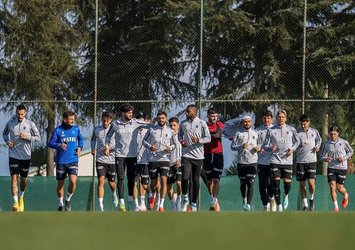 Trabzonspor kafilesi, Hatay'a geldi