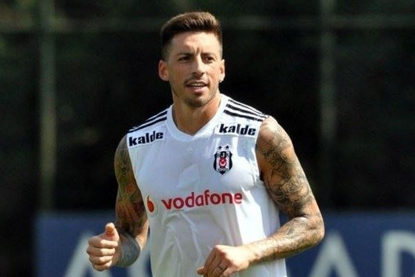 Beşiktaş’ta Sosa krizi: Gelmiyorum