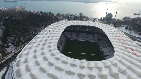 Vodafone Arena’nın çatısını görenler şaştı kaldı