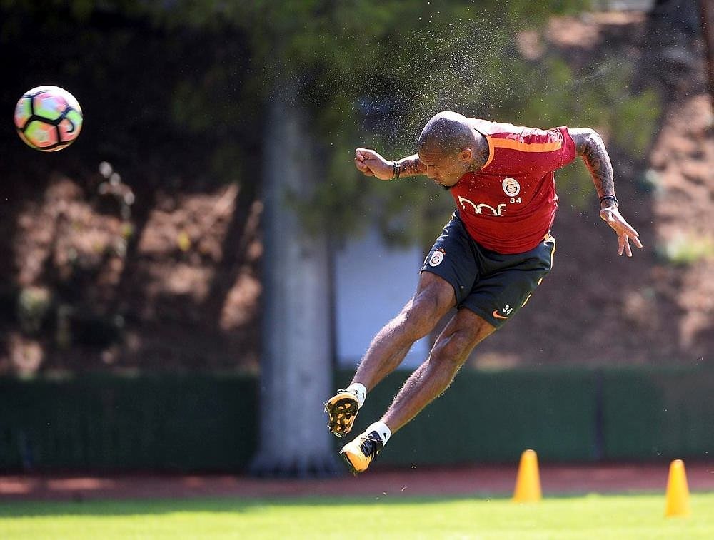 Nigel de Jong: Galatasaray ile büyüdüm