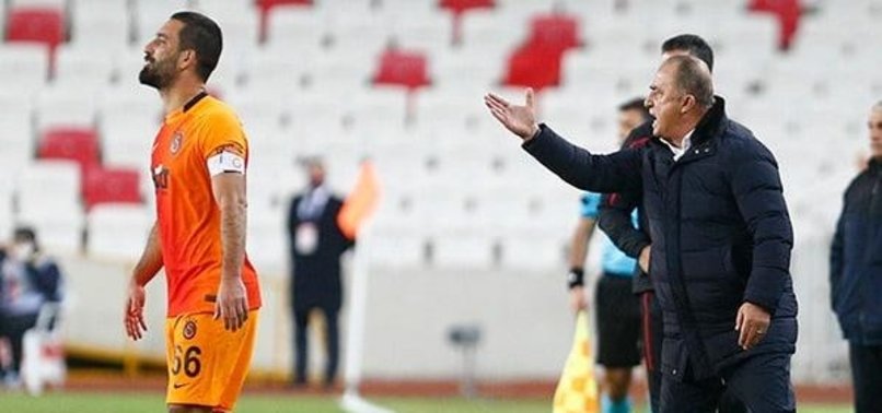 Fatih Terim'in rüyası gerçek oluyor yıldız oyuncu geliyor...