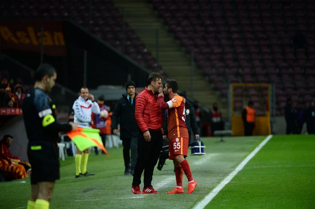 Sabri tehditler savurdu