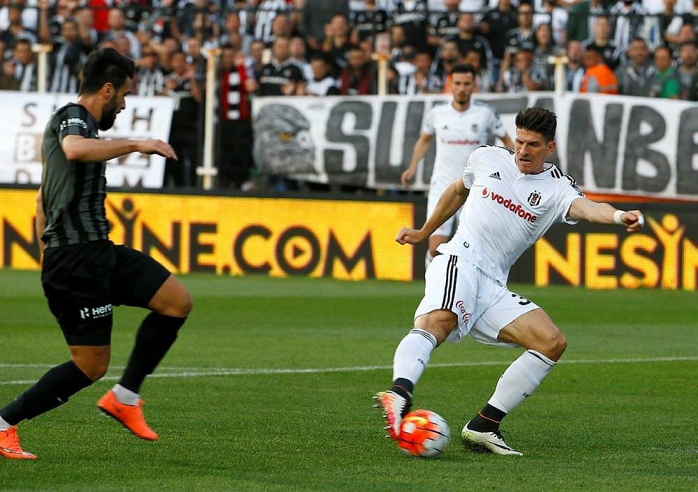 Wolfsburg’dan Mario Gomez için 14 milyon Euro