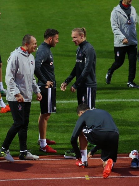 Beşiktaş Antalya’da tam kadro çalıştı