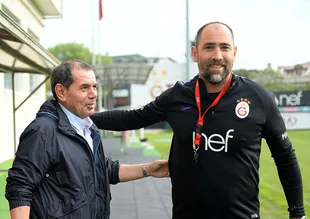Dursun Özbek'ten transfer müjdesi