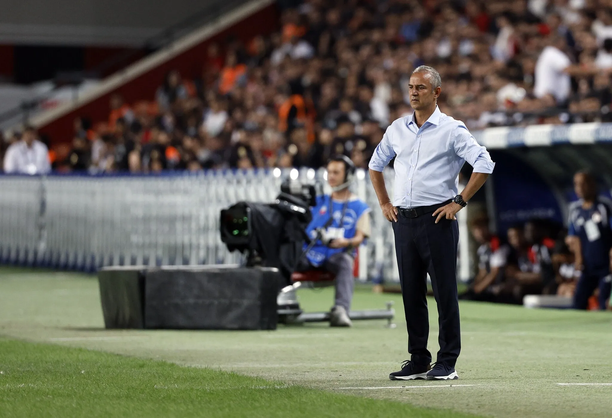Fenerbahçe'de İsmail Kartal'dan Gaziantep FK maçı sonrası zemin eleştirisi!