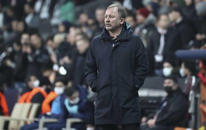 Beşiktaş’ta Sergen Yalçın sesleri!