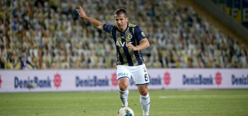 Fenerbahçe'yi uçuracak transfer! Dünya yıldızı ile görüşmeler başladı