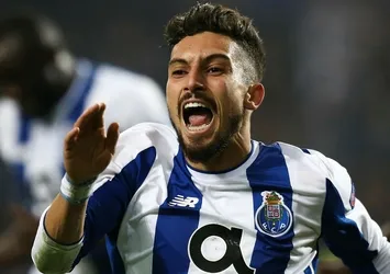 Telles Porto'da coştu
