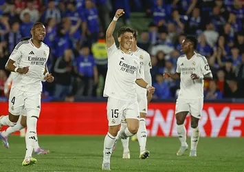 Arda'dan Getafe ağlarına füze!