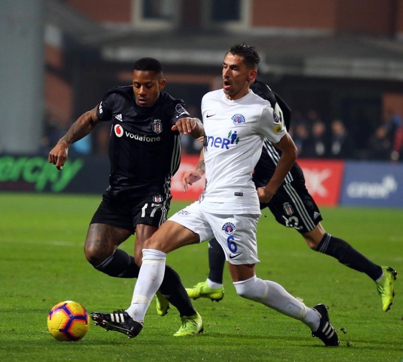 Kasımpaşa - Beşiktaş maçından kareler