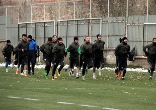 Denizlispor 3 puan peşinde
