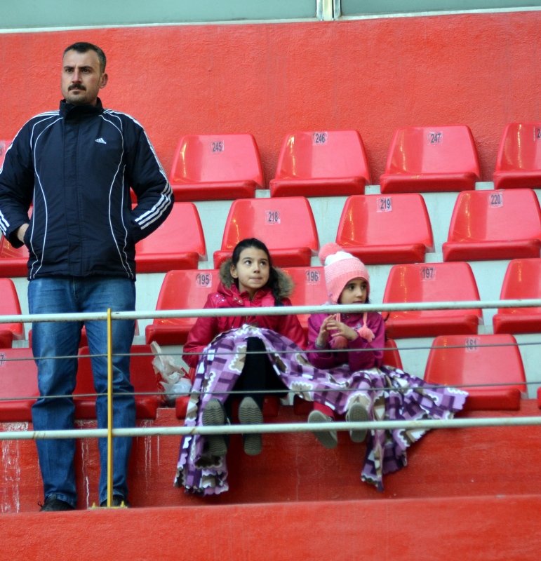 Kayserispor - Göztepe maçından kareler