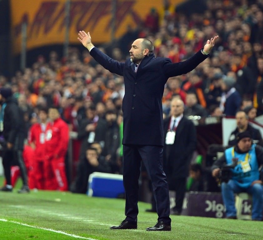 Galatasaray’da düşüş sürüyor