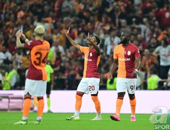 Galatasaray Kopenhag maçı sonrası Ahmet Çakar’dan büyük övgü! Hayata döndürdü