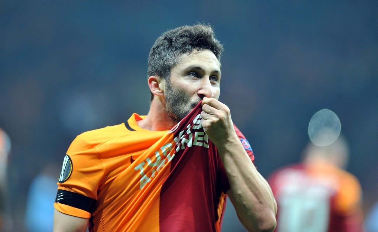 Sabri Sarıoğlu, Galatasaray’dan ayrılıyor mu?
