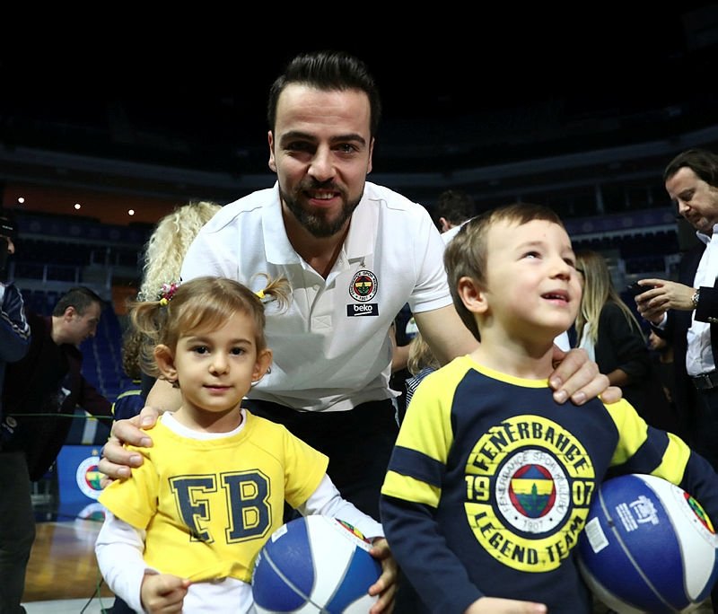 Obradovic’ten ’Fener Ol’a dev bağış!